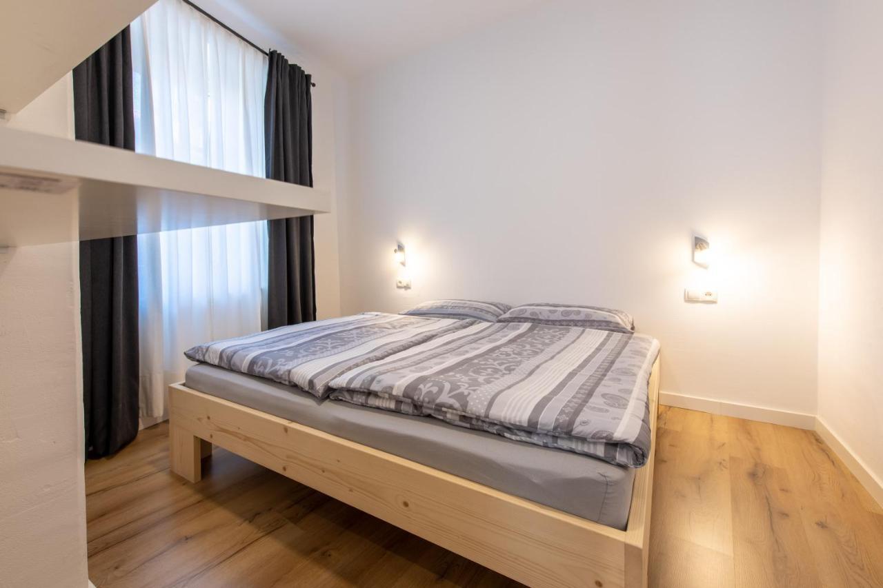 Heimat Living Like A Local Apartment Silandro Exterior photo