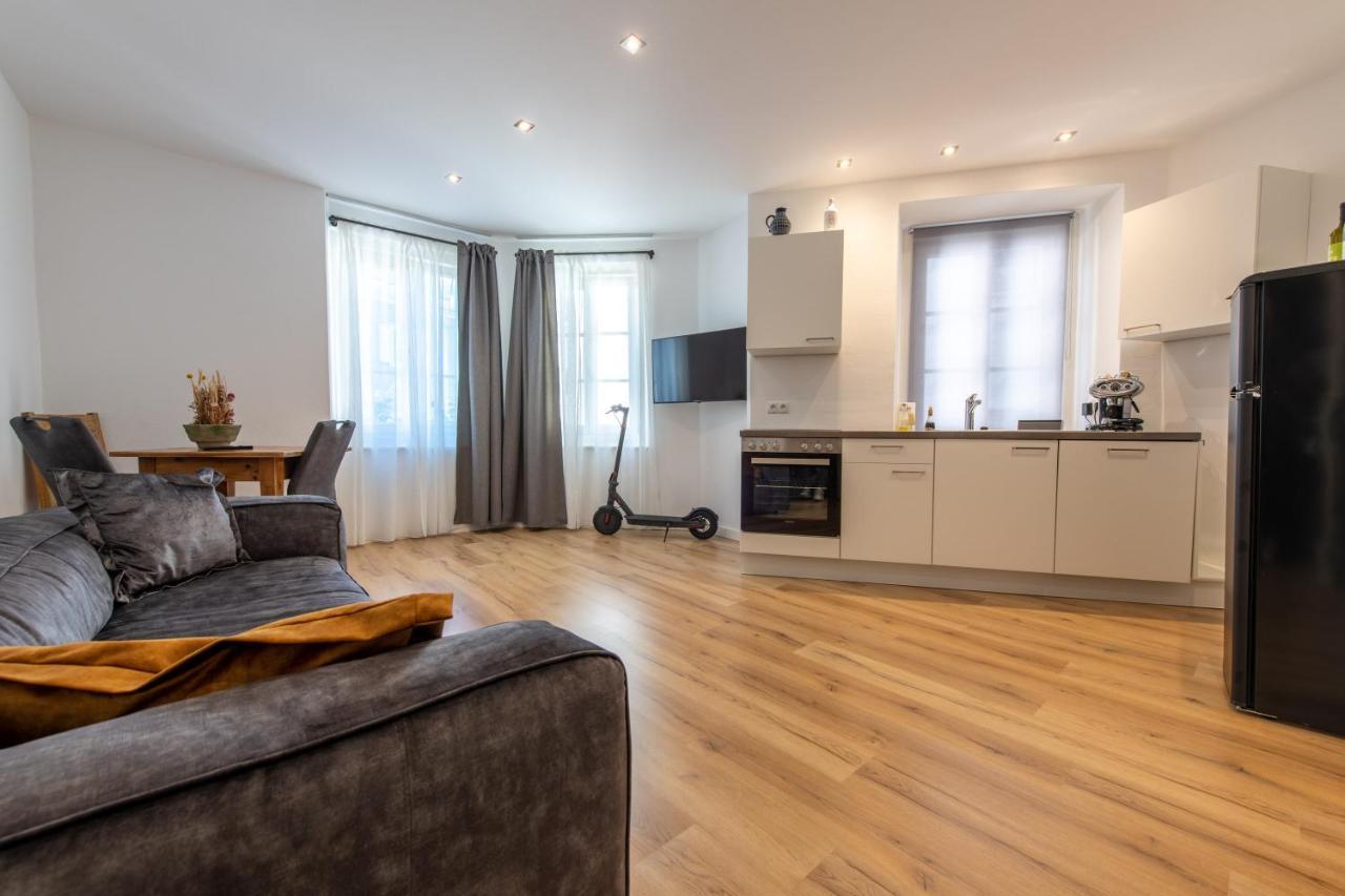 Heimat Living Like A Local Apartment Silandro Exterior photo